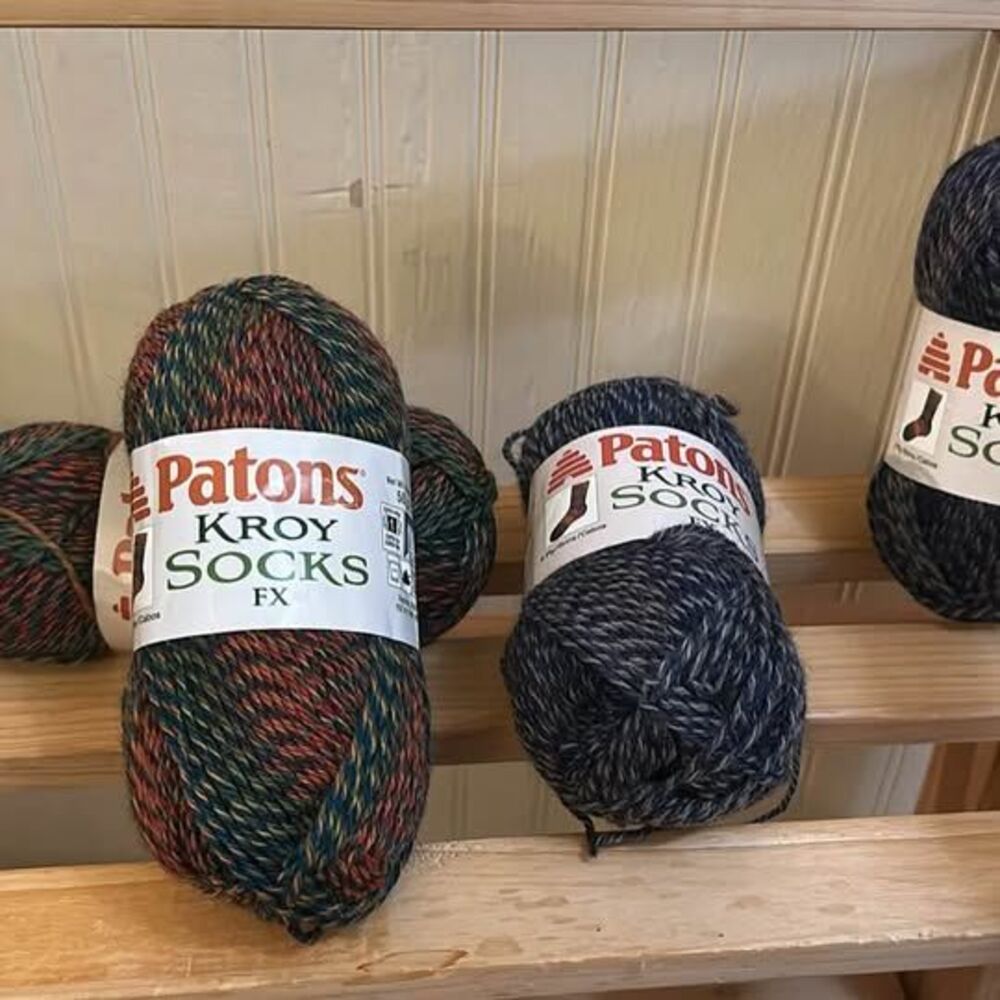 Patons Kroy Socks Yarn (4)